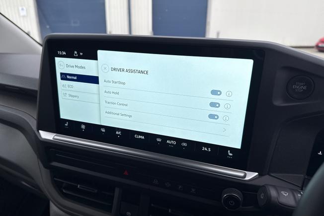 VOLKSWAGEN Transporter Photo 42