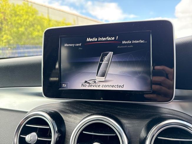 MERCEDES-BENZ Glc Photo 35