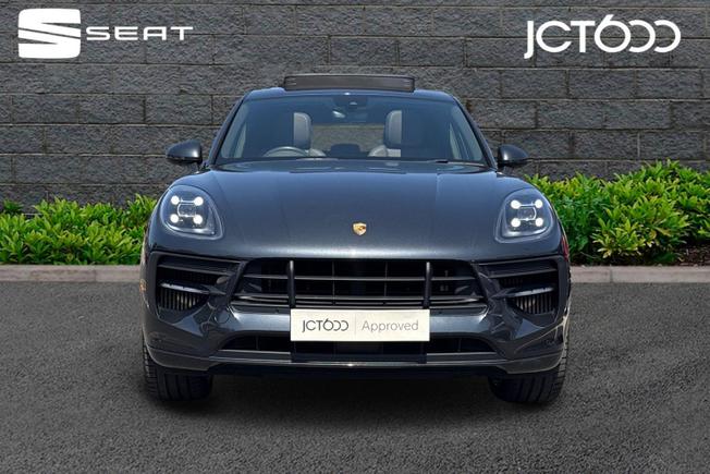 PORSCHE Macan Photo 8