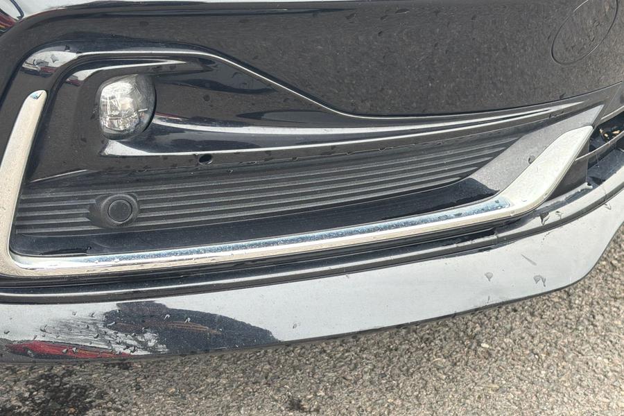 Ford S-MAX Photo autoimg-0bc32ab5f584732bb0897bc12c8691f1934b70bc.jpg