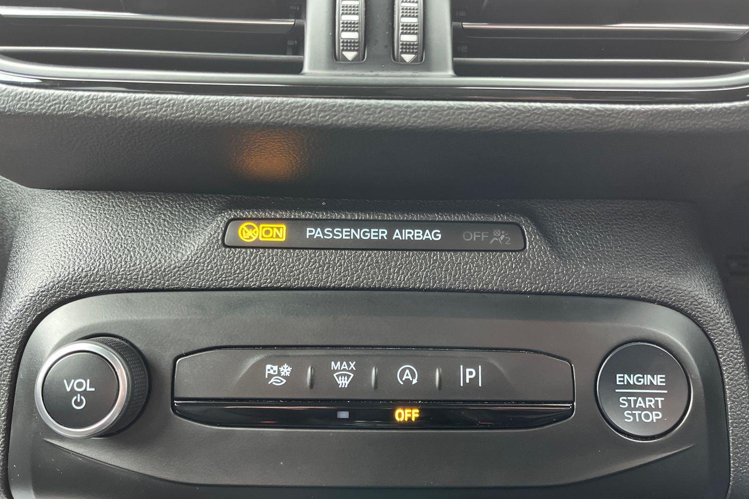 Ford FOCUS Photo 29