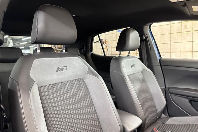 VOLKSWAGEN T-Cross Photo 30