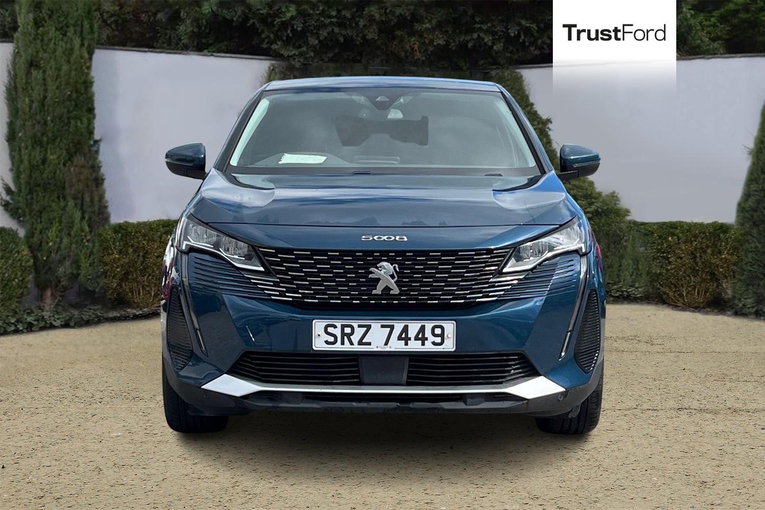 Peugeot 5008 Photo 5