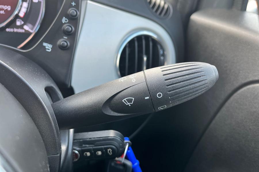 Fiat 500 Photo autoimg-0bcd332c09ff710865b0502cdf277b447ae36fac.jpg