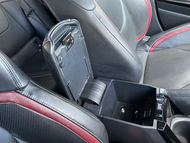 TOYOTA Corolla Photo 38