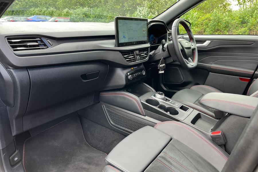 Ford KUGA Photo autoimg-0bd610e19f6ca86cde891c23d29a5cc049638a12.jpg