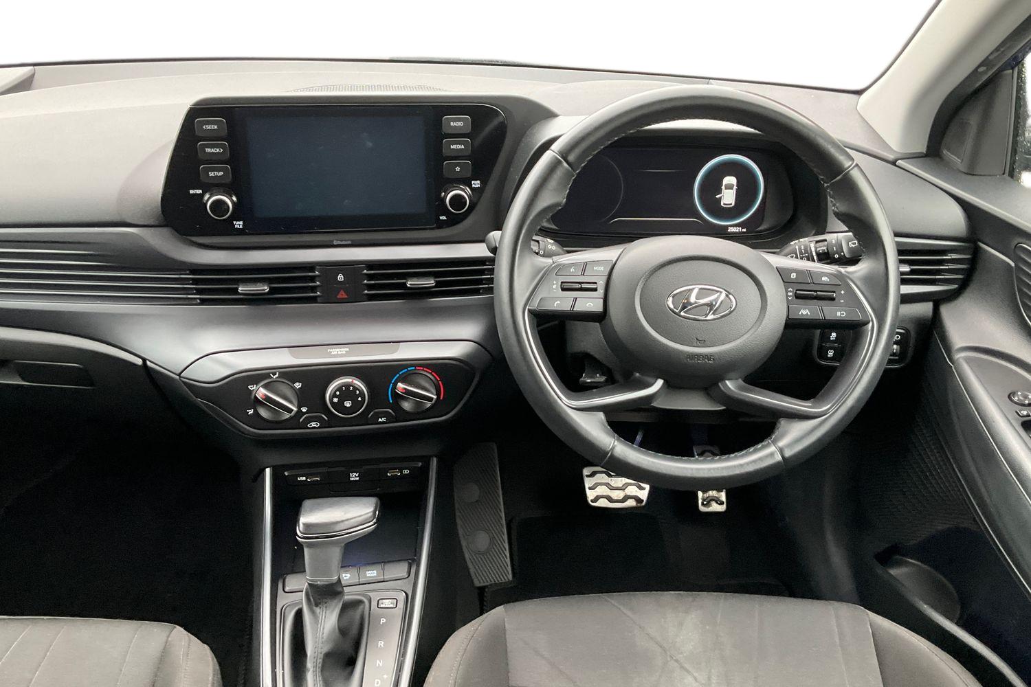 Hyundai BAYON Photo 10
