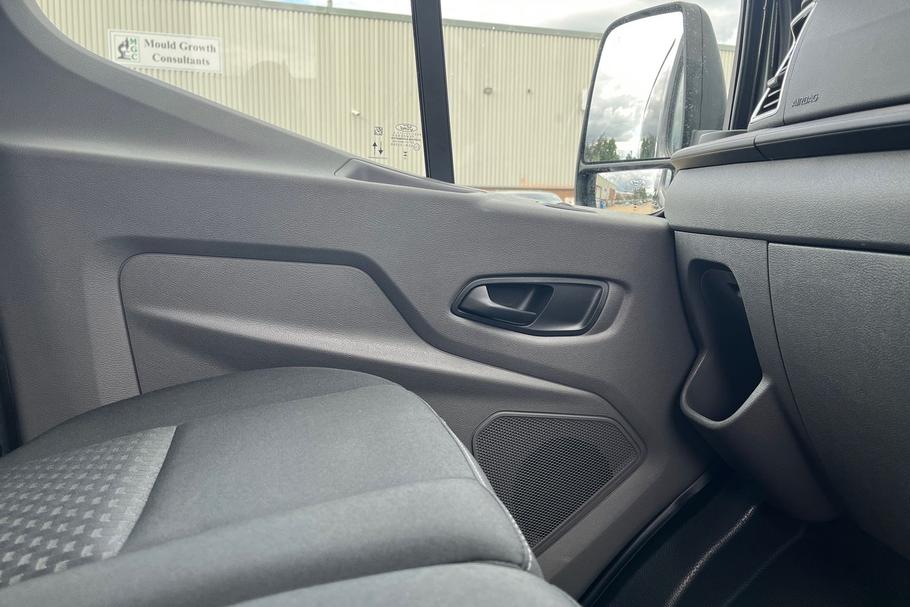 Used Ford TRANSIT WV26UTX 34