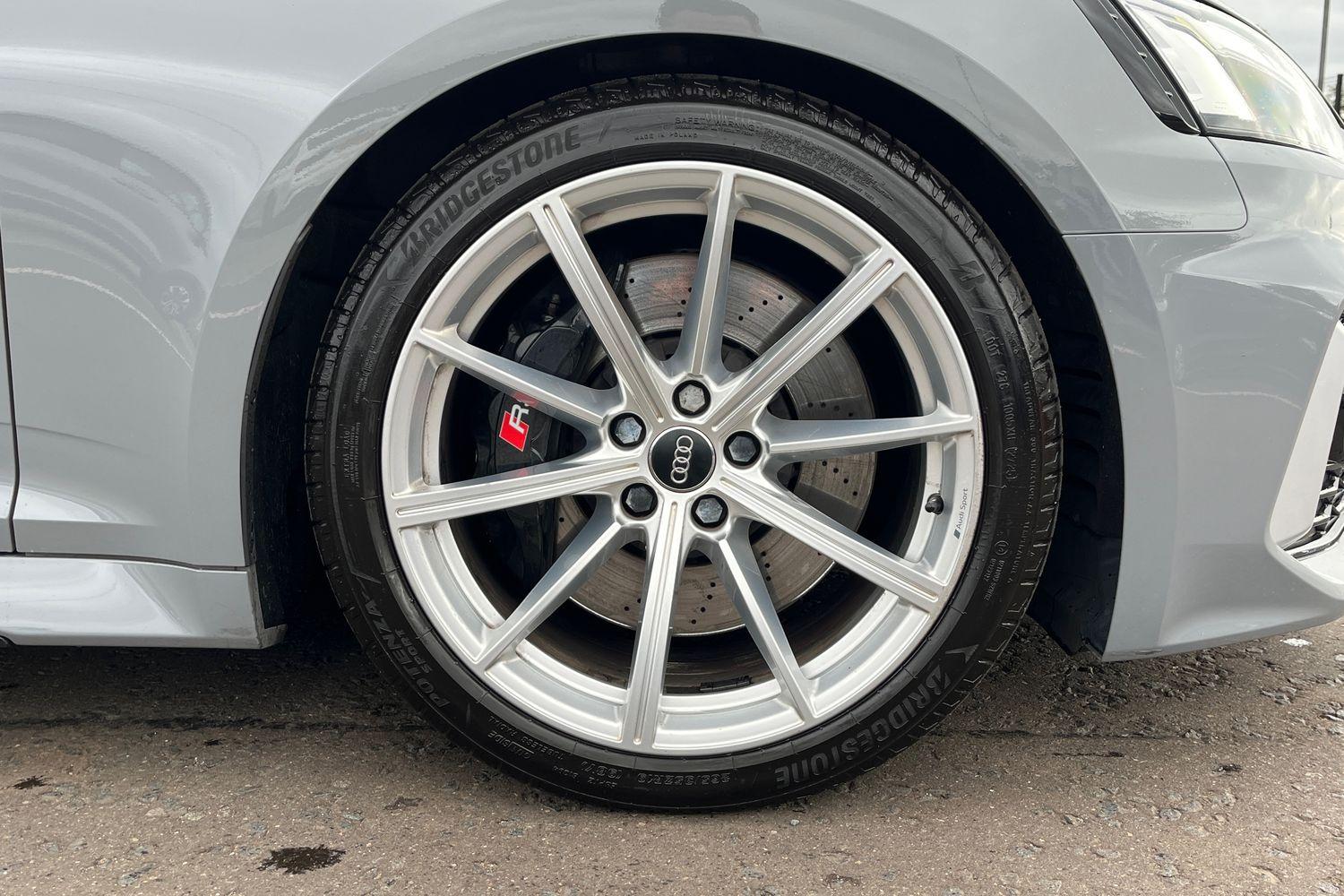 Audi RS5 Photo 7