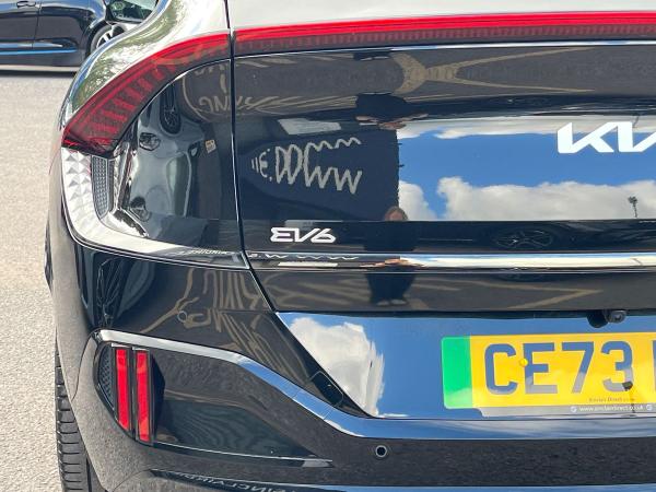 Kia EV6 Photo autoimg-0bdacfc4e008c91db756630d47264e48be1bcef7.jpg