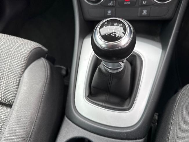 AUDI Q3 Photo 30