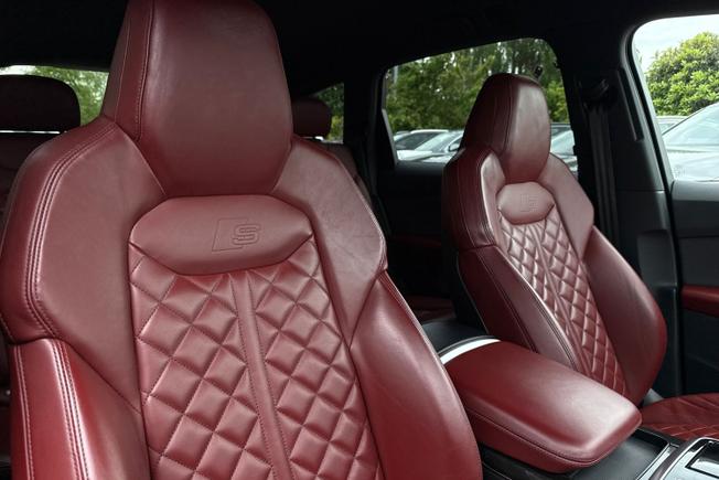 Audi SQ7 Photo 30