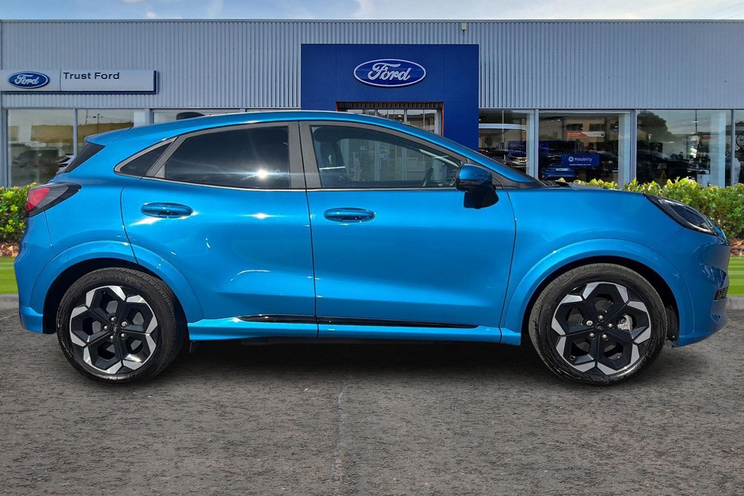 Ford Puma Gen-E Photo 2