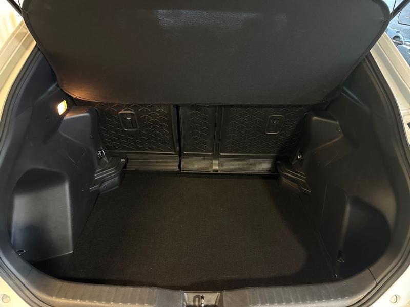 Used Toyota Yaris Cross PJ22UKE 18