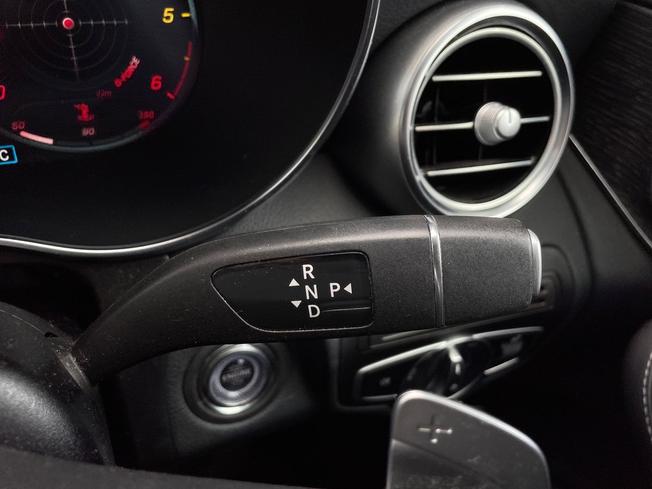 Mercedes-Benz Glc Photo 31