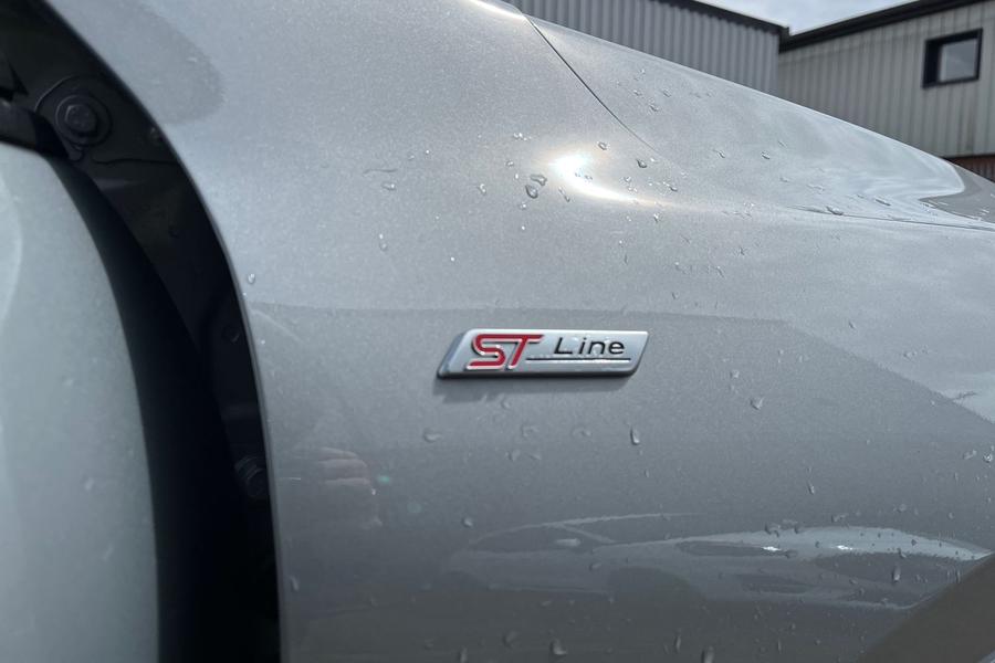 Ford KUGA Photo autoimg-0be6423b171ce94190131809e8d3d433471ee204.jpg