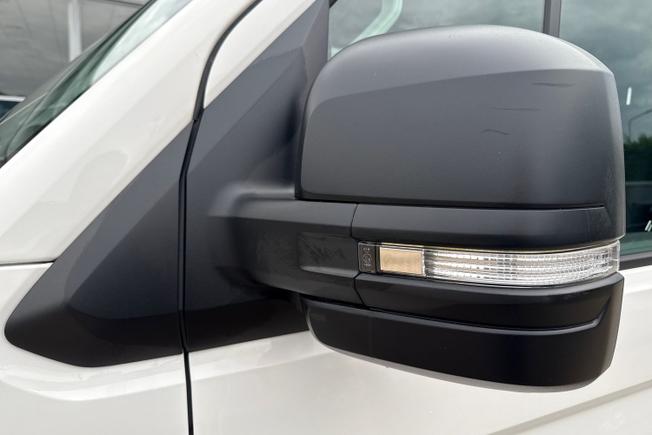 VOLKSWAGEN Crafter Photo 33