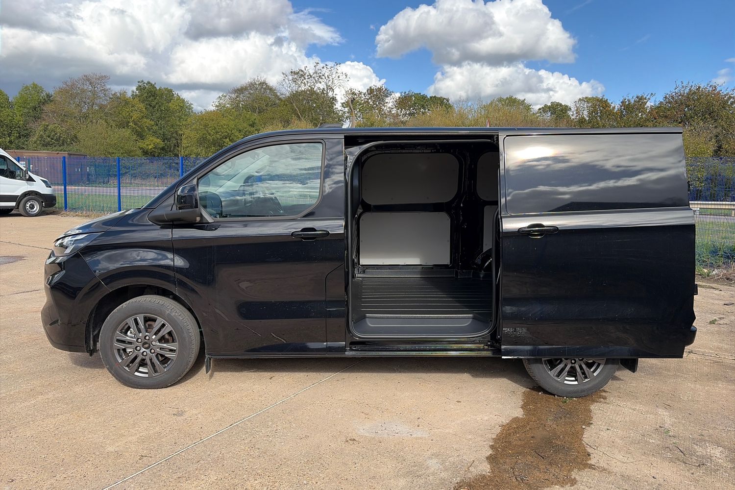 Ford TRANSIT CUSTOM Photo 4