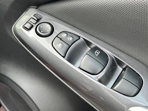 Nissan Juke Photo autoimg-0beb6f9d90997c6691f5c6c4ca0dcf5691779bf7.jpg