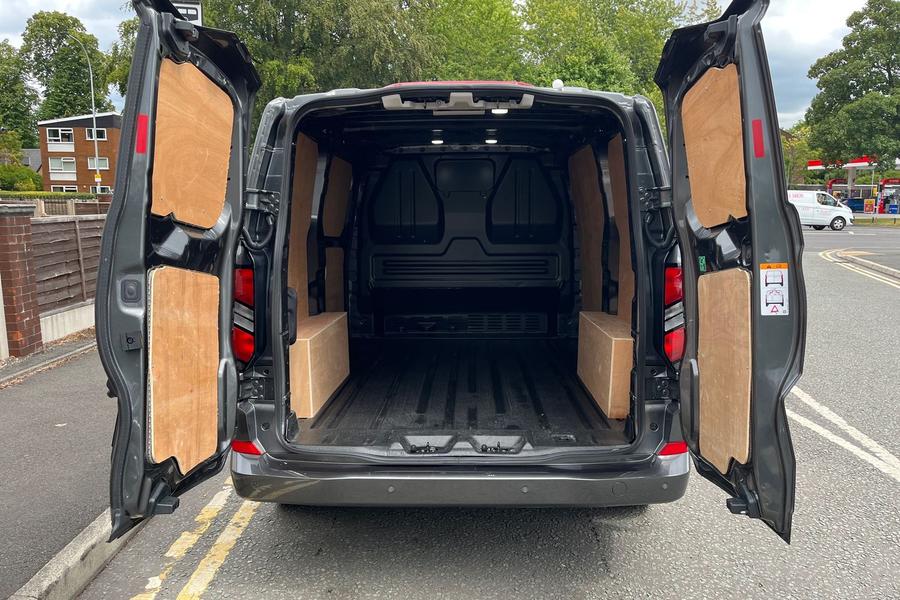 Ford TRANSIT CUSTOM Photo autoimg-0bf3ad5ea879f983c84062821f2b0573d5d998ef.jpg