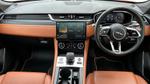 Jaguar F-PACE Photo 8