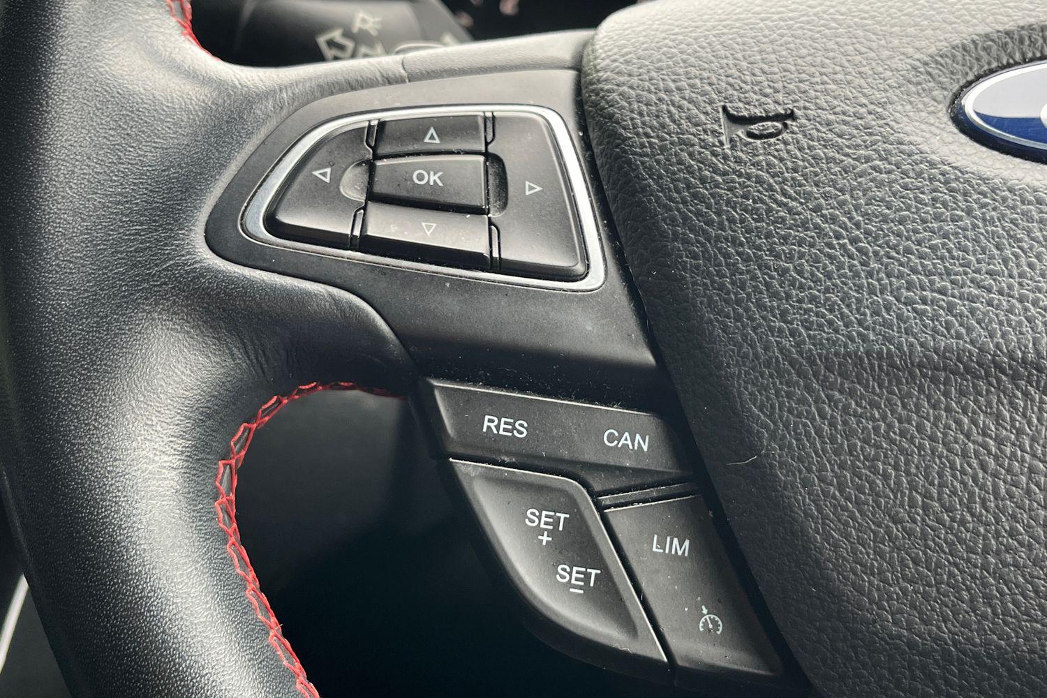 Ford Kuga Photo 37