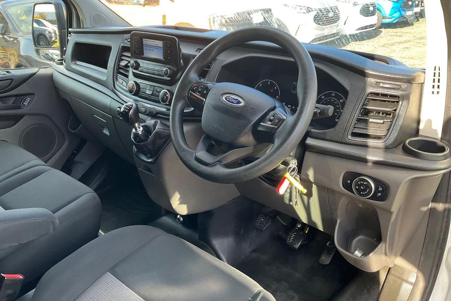 Used Ford TRANSIT CUSTOM 13