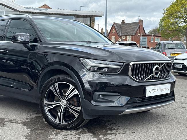 VOLVO Xc40 Photo 24