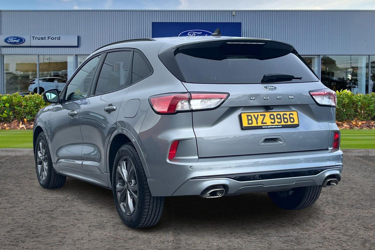 Ford KUGA Photo 1