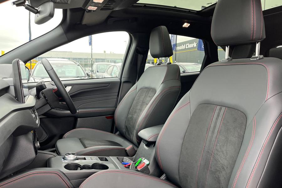 Ford Kuga Photo autoimg-0c0e51792e343754ef747d6feef5fb8533f50161.jpg