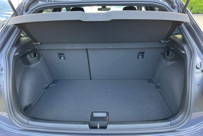 Volkswagen Polo Photo 12
