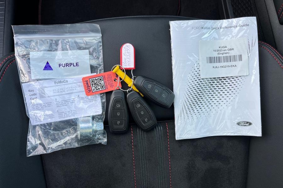 Ford Kuga Photo autoimg-0c14f37939a58e5f9b83de06401877ccf78a8c56.jpg