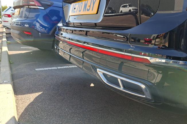 VOLKSWAGEN Tiguan Photo 23