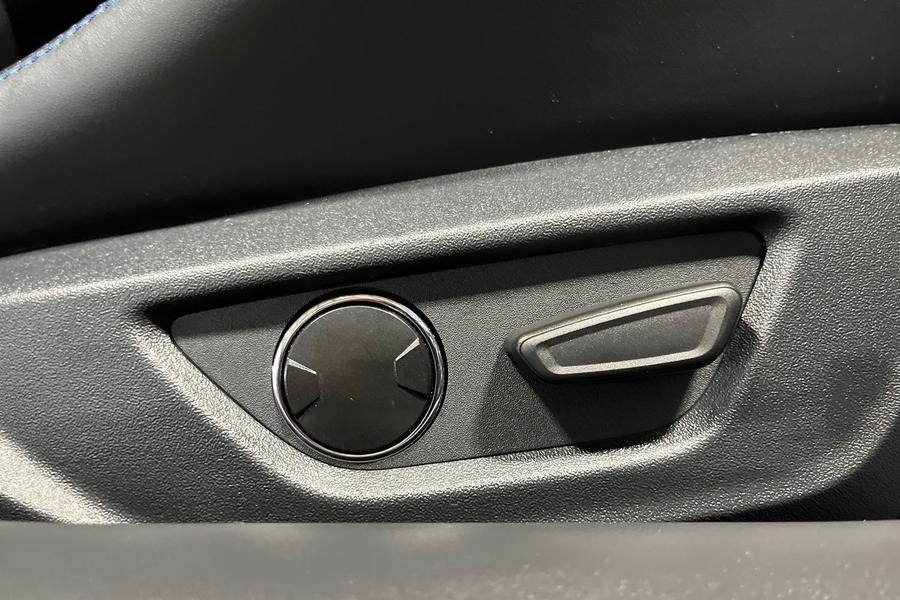 Ford MUSTANG Photo autoimg-0c1ad6d40df164ff4553cf6d53ce35145b108e0d.jpg