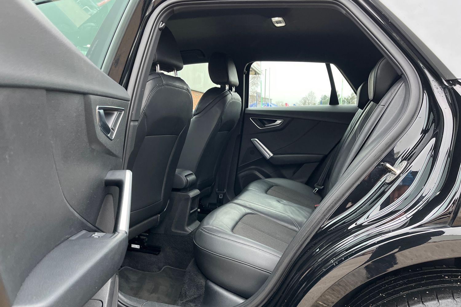 Audi Q2 Photo 25