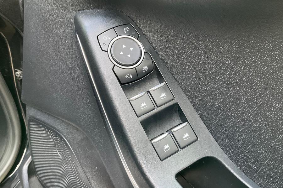 Ford FIESTA Photo autoimg-0c207a15a756a621a60f6208349b8fed5d1db768.jpg
