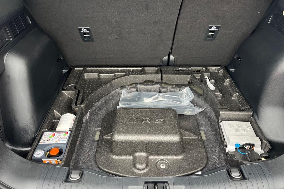 Used Ford KUGA WV25UWO 29