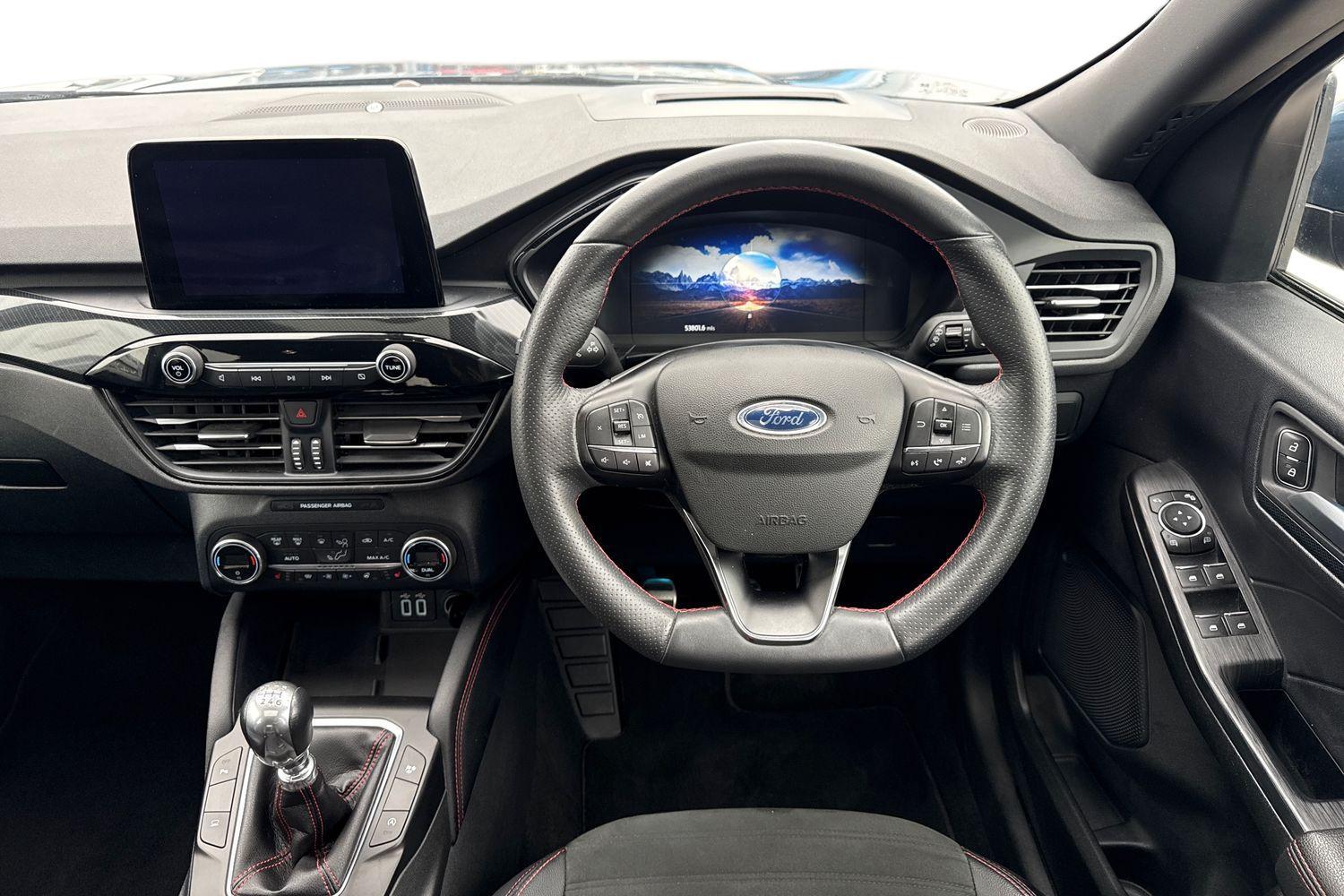 Ford KUGA Photo 10