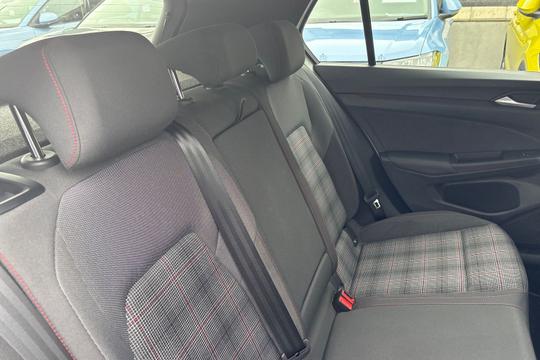 Volkswagen Golf Photo autoimg-0c28e9a2baa7d94191221376237f8e0a324f2b60.jpg