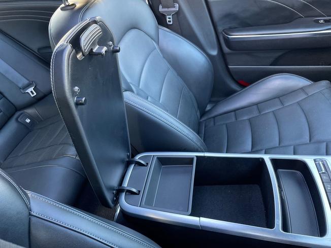 Kia Stinger Photo 46
