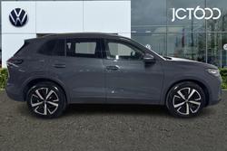 VOLKSWAGEN Tiguan Photo 4