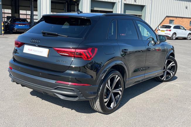 AUDI Q3 Photo 27