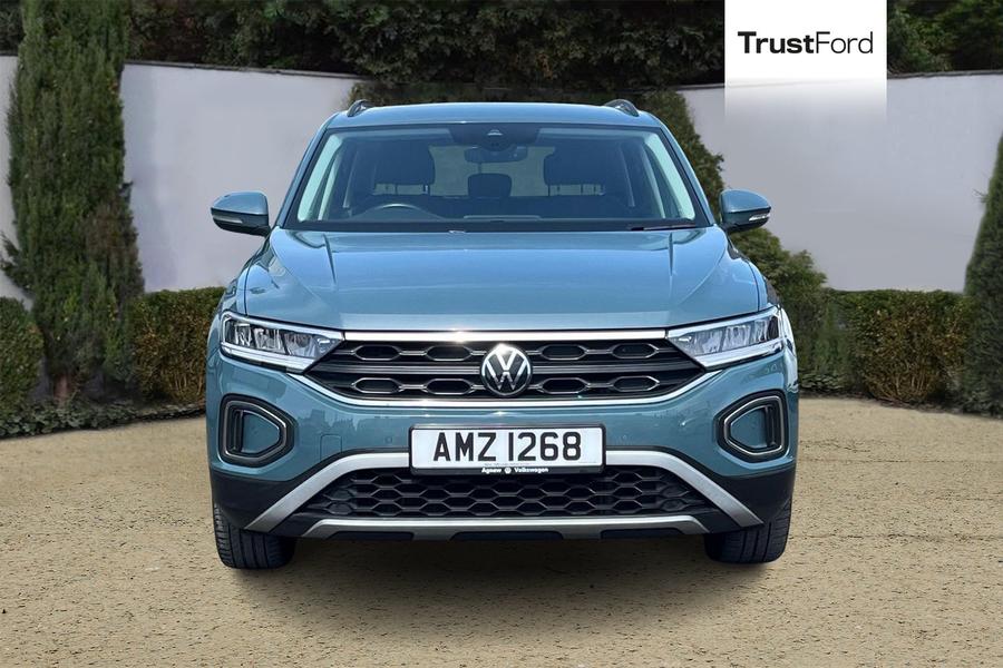 Volkswagen T-ROC Photo autoimg-0c30296f608075d2601aff7b8b4e0a952287a444.jpg
