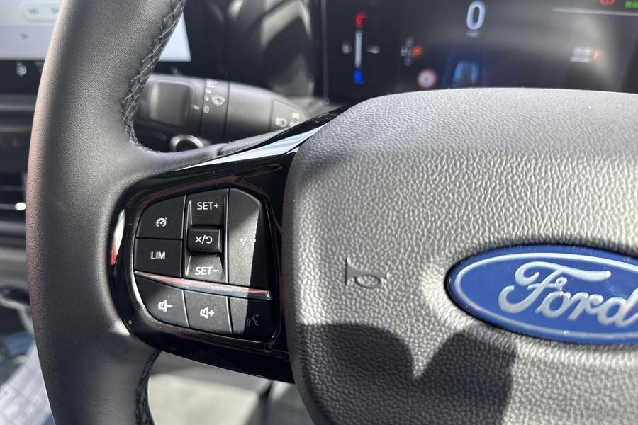Ford E-TRANSIT CUSTOM Photo autoimg-0c3912cc71eb6d8463601b6e259d3d0cd771158d.jpg