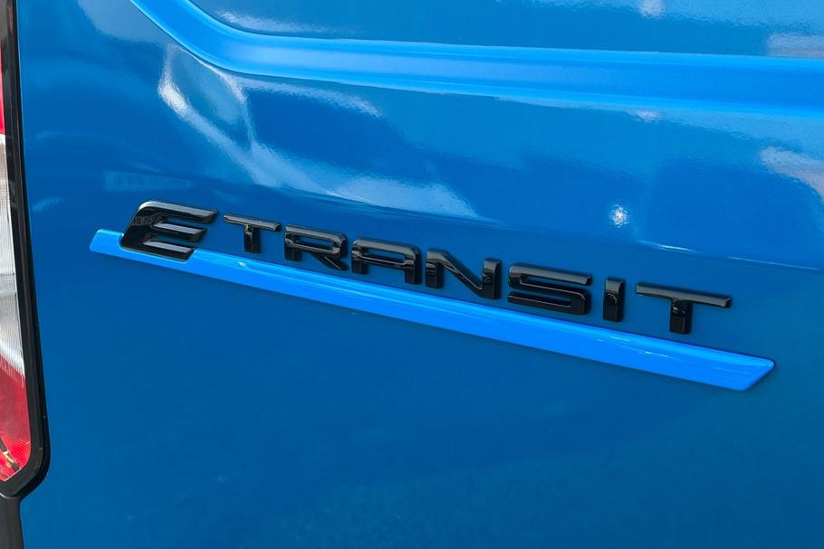 Used Ford E-Transit Courier LS75PHX 19