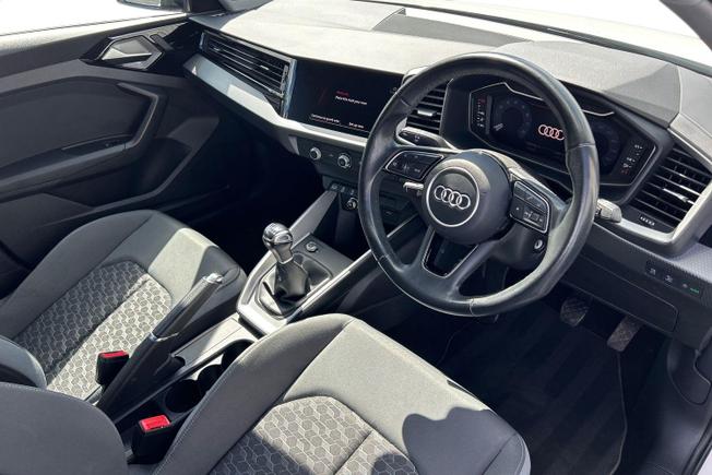 AUDI A1 Photo 6