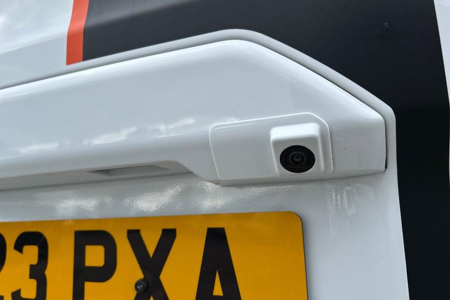 Used Ford TRANSIT CUSTOM NL23PXA 25