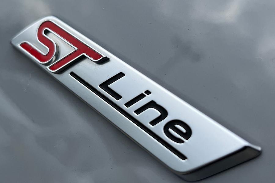 Ford PUMA Photo autoimg-0c3de4fec88007b2588b8d5c0376c29200aeddcb.jpg