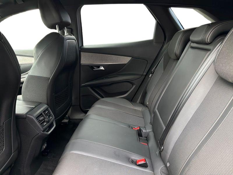 Used Peugeot 3008 EK22ZBE 17