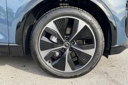 AUDI Q6 E-Tron Photo 5